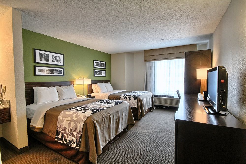 Sleep Inn Midland Bagian luar foto